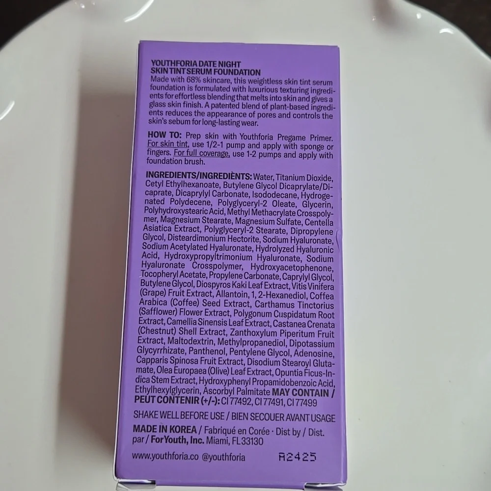 Youthforia Date Night Skin Tint Serum Foundation - 320 Light Medium To Medium - Picture 4 of 5